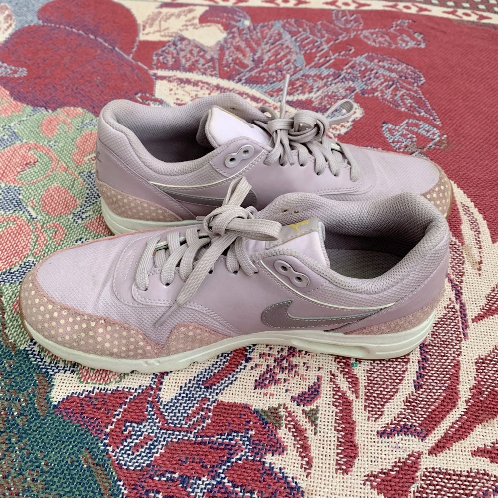 Pretty Purple & Pink Nikes!